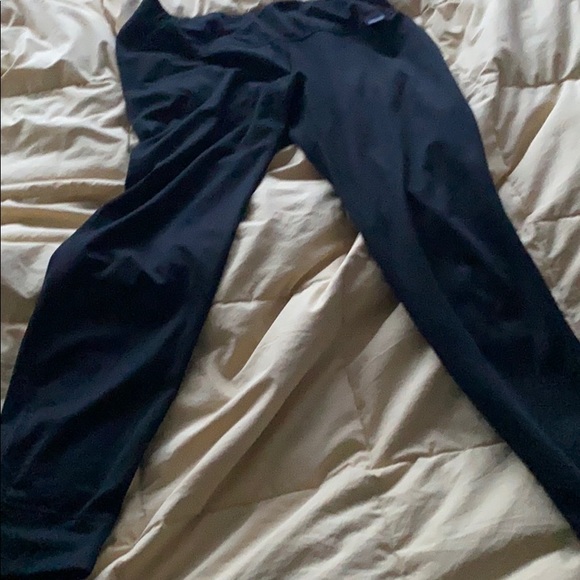 ⭐️Free Pat top L. NWOT Patagonia Capillene mid to heavy base layer in Navy L. - Picture 5 of 5